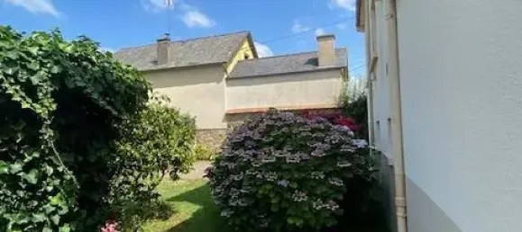 Casa de 3 dormitorios en Tinteniac, France No. 354786 8