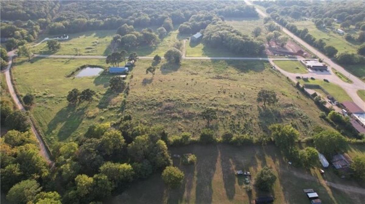  Land in Prairie Grove, USA No. 506536