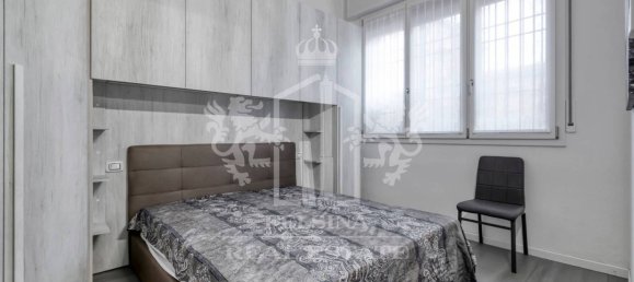 1 bedroom Apartment in Bologna, Italy No. 216716 2