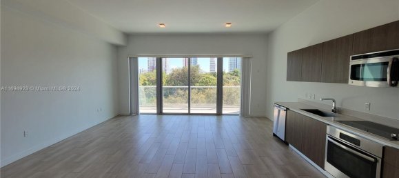  عقار تجاري في Miami, الولايات المتحدة 52.58متر مربع رقم 614090 3