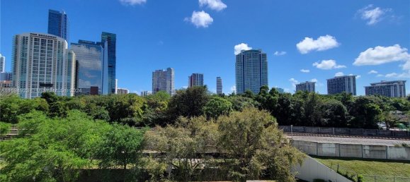  عقار تجاري في Miami, الولايات المتحدة 52.58متر مربع رقم 614090 13