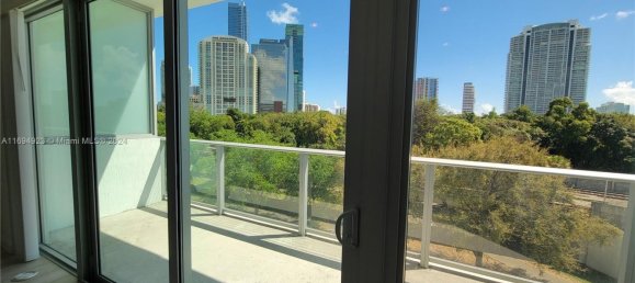 عقار تجاري في Miami, الولايات المتحدة 52.58متر مربع رقم 614090 10