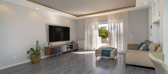 3 bedrooms House in Cascais, Portugal No. 132479 18