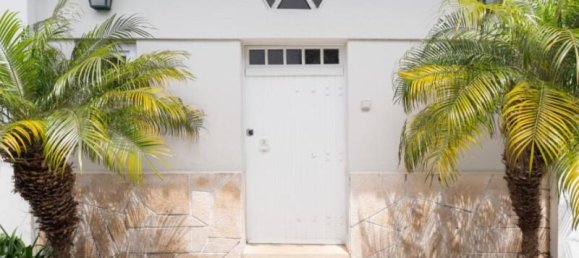 3 bedrooms Villa in Cascais, Portugal No. 198763 2