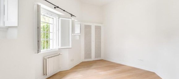 3 bedrooms Villa in Cascais, Portugal No. 198763 14