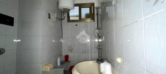 2-salle Appartement à Palermo, Italy No. 7013 15