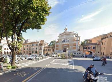 1 room Commercial property in Rome, Italy No. 213848