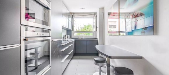 3 chambres Appartement à Neuilly-sur-Seine, France No. 352038 4