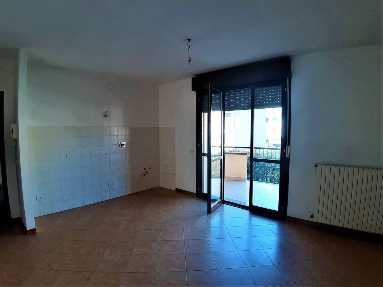 3 rooms Apartment in Guastalla, Italy No. 93063