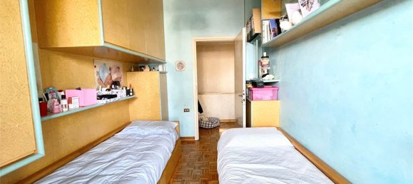 3 Schlafzimmer Haus in Seveso, Italy, Nr. 25153 16