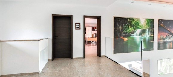 Вилла с 7 комнатами в Браунау ам Инн, Австрия № 243342 14