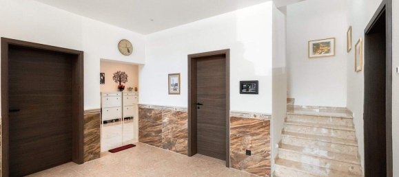 Вилла с 7 комнатами в Браунау ам Инн, Австрия № 243342 3