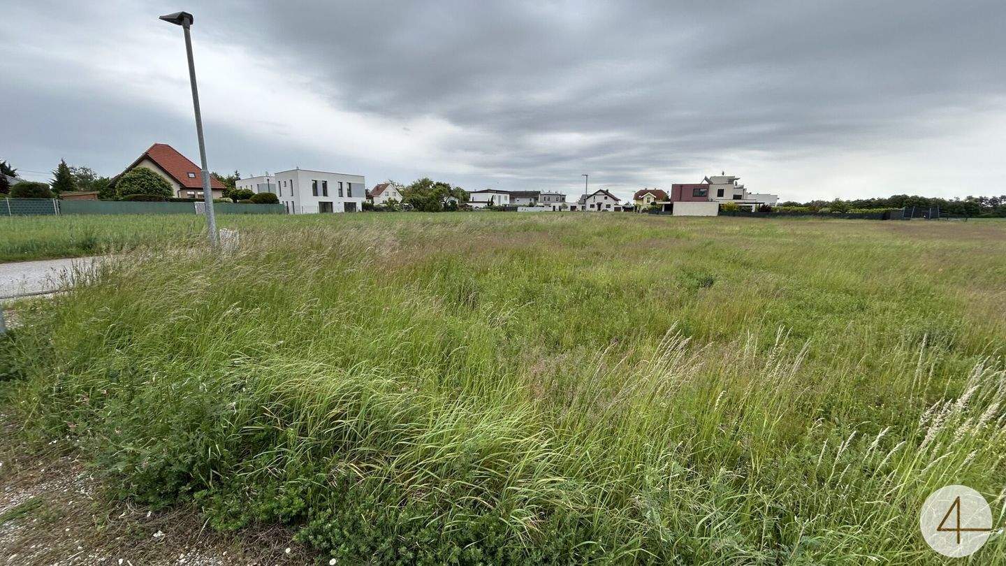 Земельный участок в Герасдорф бай Вин, Австрия № 163072