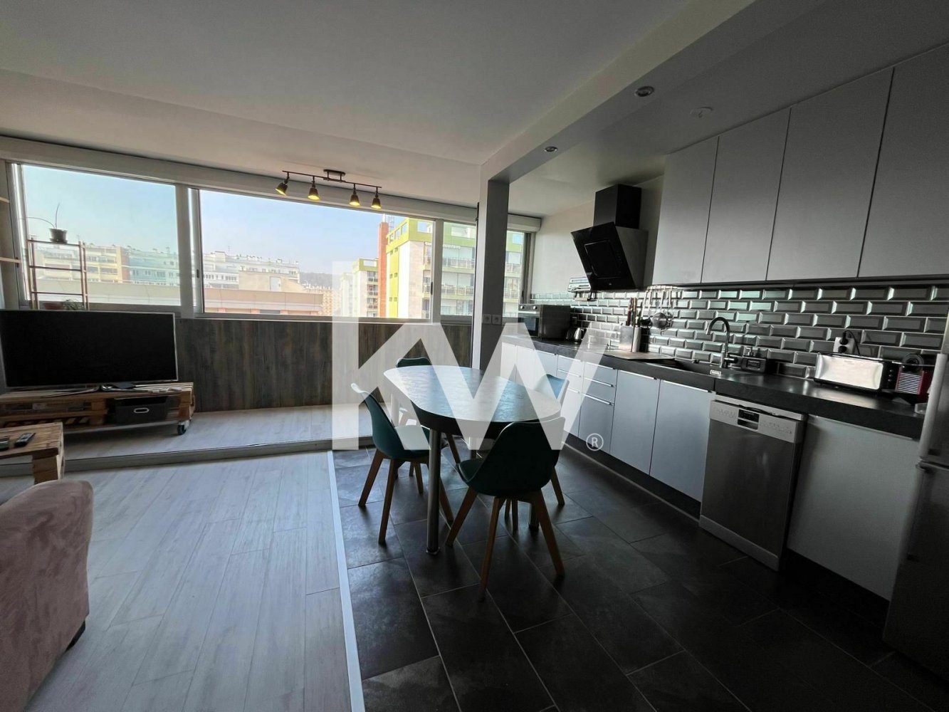 Квартира с 1 спальней в Булонь-Бийанкур, Франция № 194660