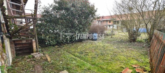 2غرفة منزل في San Benigno Canavese, Italy رقم 38178 7