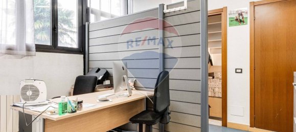 2-Zimmer Gewerbliche Immobilie in Samarate, Italy, Nr. 58565 11