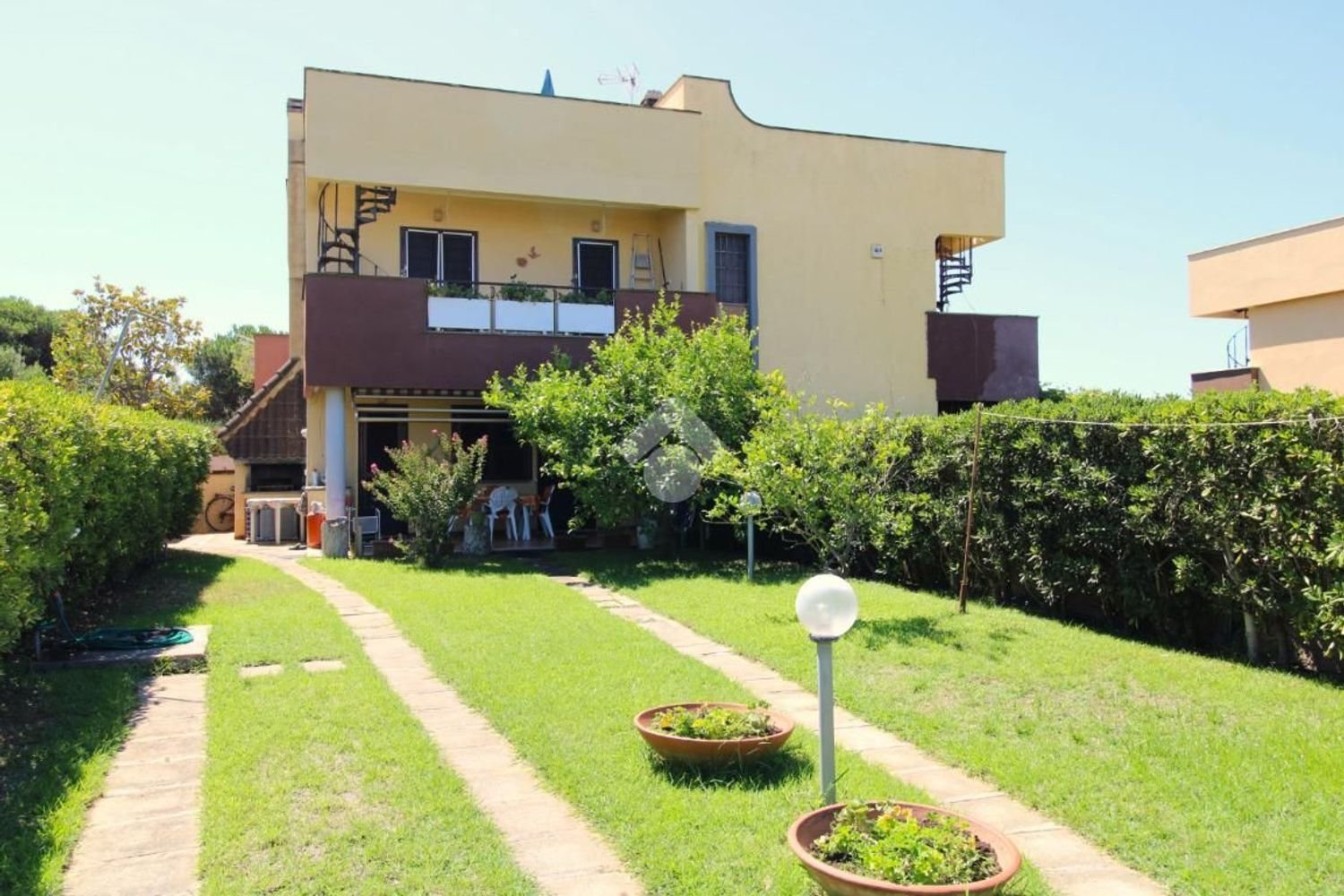 3غرفة شقة في Ardea, Italy رقم 286230