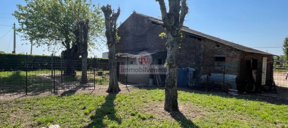 Дом с 10 комнатами в Колонья Венета, Италия № 174560 16