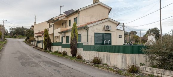 4 bedrooms House in Casal Comba, Portugal No. 185378 36