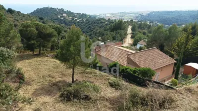 654m² Land in Santa Susanna, Spain No. 256875