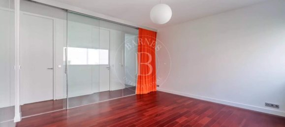 3 bedrooms Apartment in Montreuil, France No. 166005 17