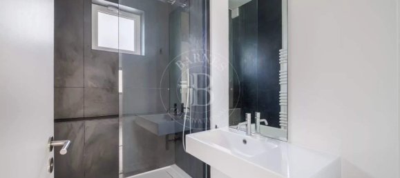 3 bedrooms Apartment in Montreuil, France No. 166005 15