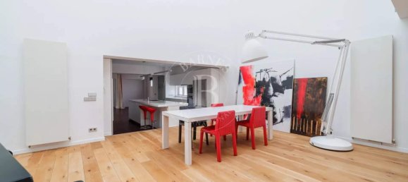 3 bedrooms Apartment in Montreuil, France No. 166005 7