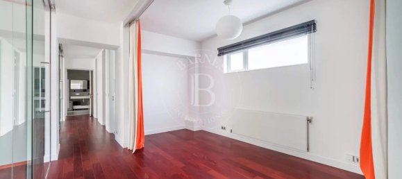 3 bedrooms Apartment in Montreuil, France No. 166005 13