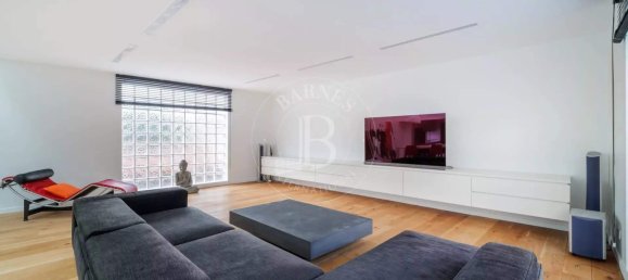 3 bedrooms Apartment in Montreuil, France No. 166005 8