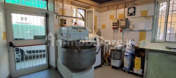 2غرفة عقار تجاري في Vidigulfo, Italy رقم 260187 19