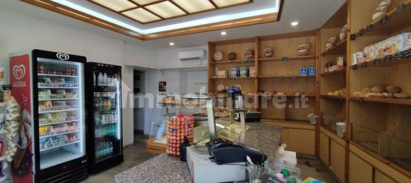 2غرفة عقار تجاري في Vidigulfo, Italy رقم 260187 3