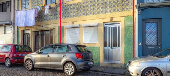 3 bedrooms House in Porto, Portugal No. 63800 21