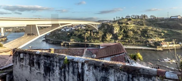 3 bedrooms House in Porto, Portugal No. 63800 26