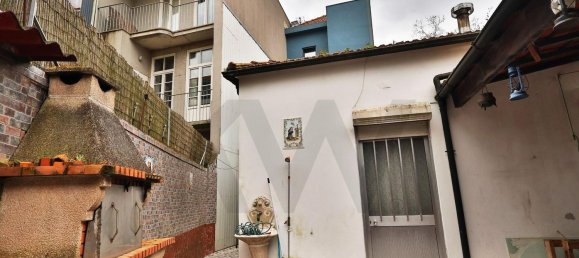 3 bedrooms House in Porto, Portugal No. 63800 20