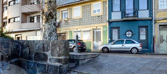 3 bedrooms House in Porto, Portugal No. 63800 30