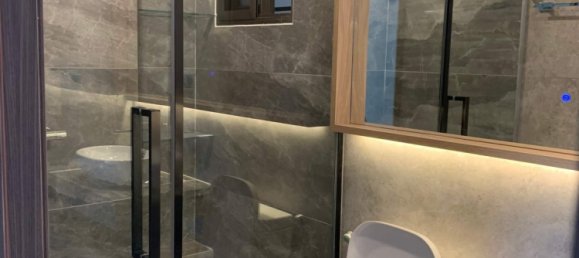 Apartamento de 2 dormitorios en District 7, Vietnam No. 10337 8