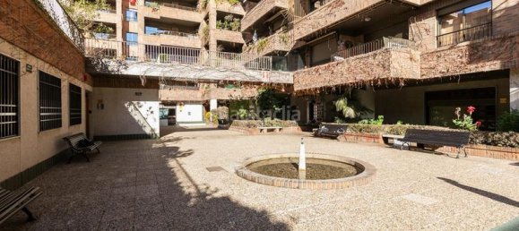 5 bedrooms Apartment in Granada, Spain No. 161041 30