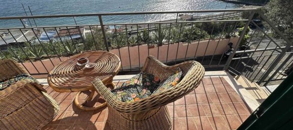 3 bedrooms Apartment in Noli, Italy No. 372373 11