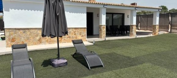 Apartamento de 3 dormitorios en Córdoba, Spain No. 187256 2