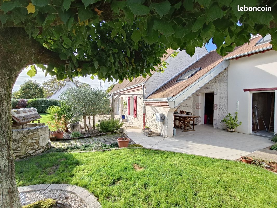 2 Schlafzimmer Haus in Saint-Ay, France, Nr. 227883