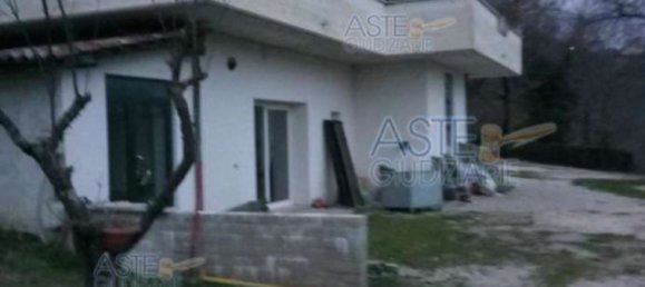 10 rooms Apartment in Frosinone, Italy No. 32416 7