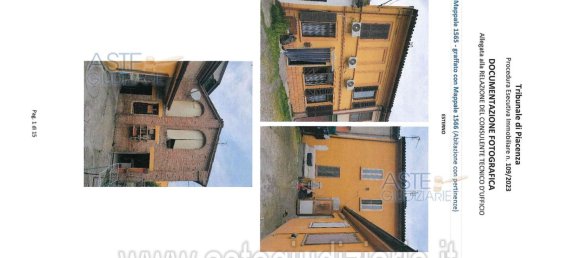 9 rooms Apartment in Piacenza, Italy No. 94710 5