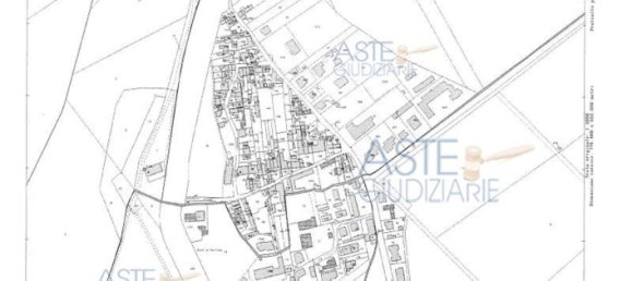 9 rooms Apartment in Piacenza, Italy No. 94710 39