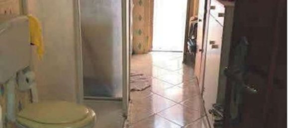 Apartamento de 4 dormitorios en Priolo Gargallo, Italy No. 381690 11