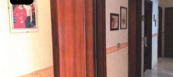 Apartamento de 4 dormitorios en Priolo Gargallo, Italy No. 381690 10