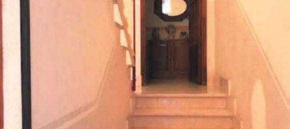 Apartamento de 4 dormitorios en Priolo Gargallo, Italy No. 381690 7