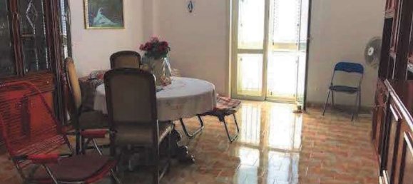 Apartamento de 4 dormitorios en Priolo Gargallo, Italy No. 381690 9
