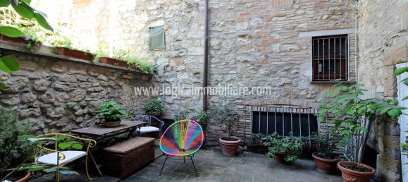 8 rooms Apartment in Sarteano, Italy No. 62818 19