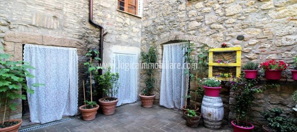 8 rooms Apartment in Sarteano, Italy No. 62818 18