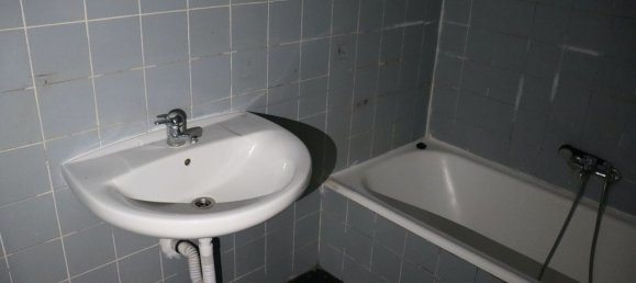 Квартира с 4 спальнями в Леон, Испания № 156964 17